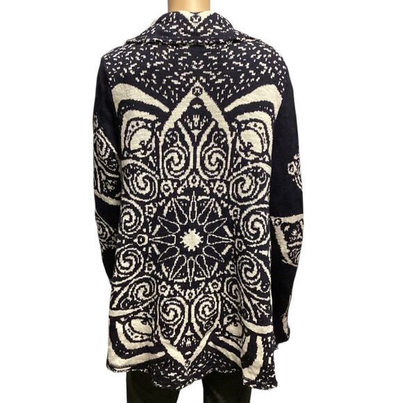 Free People Smitten Kitten Mandala Cardigan black and white cotton blend sz M - Picture 3 of 7
